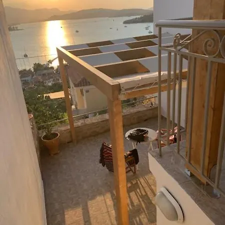 Veranda Blue - Poros